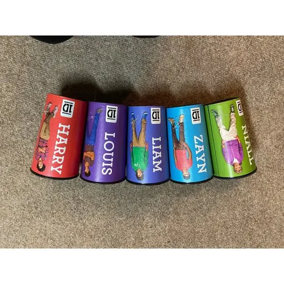 Rare One Direction Band 1D Collectible Cups - Picture 2 of 3